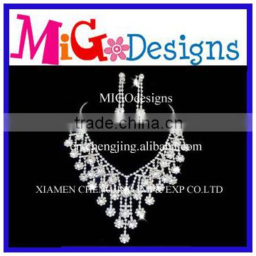 Cheap Fashion Rhinestone Crystal Indian Bridal Jewelry Set For Women