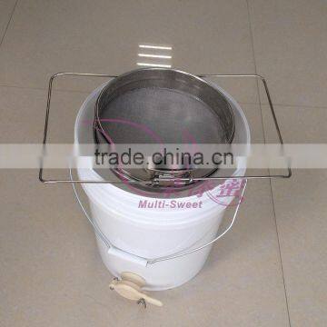 20 Liter White Plastic Honey Pail /Busket With Honey Gate photo-2
