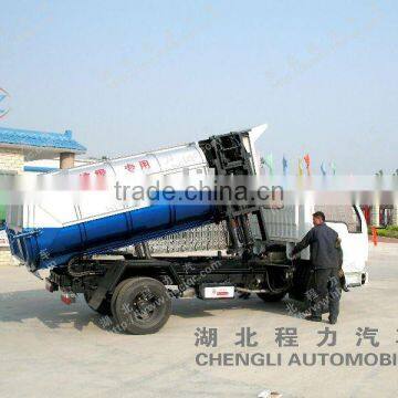 Dongfeng 4*2 garbage transport vehicle sale