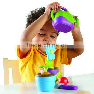 Hot Wholesale Cheap Kids Educatinal Toy Set Garden Plastic Kids Watering Can photo-3
