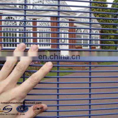 Hot Sale Galvanized High Security Anti Climb Wire Mesh 358 Fence