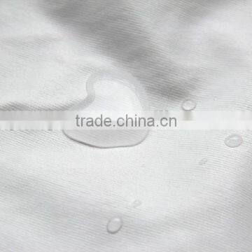 Lightweight waterproof polyester fabric for mattress cover