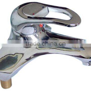 brass water basin faucet