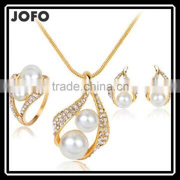 Gold Plated Elegant Fashion Inlaid Crystal Jewelry Sets Imitation Pearl Earrings Necklaces Ring Set For Women Wedding