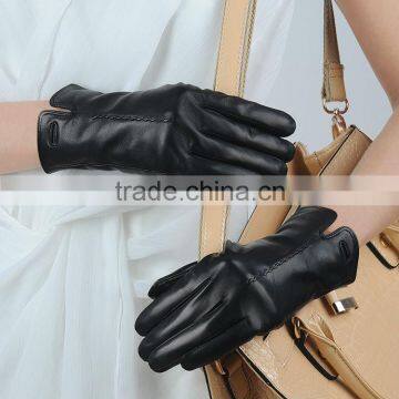 Ladies genuiene leather gloves cashmere lined with bottonhole and back vents