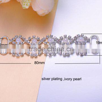 (M0923) 80mmx19mm,16mm bar, rhinestone connector for hair jewelry,silver plating,ivory pearl