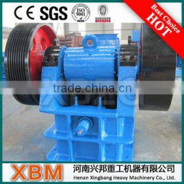 High Capacity and Law Energy Stone Hot Jaw Crusher