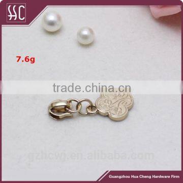 Metal Light Gold Zipper Puller Guangzhou Manufacture photo-2