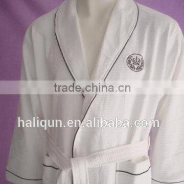 White Waffle Bathrobe Shawl Collar Hotel Bathrobe