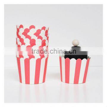 Red and White Vertical Stripes Standard Baking Cups cupcake liners Muffin Cups Paper Cupcake Cups Liners Cupcake Cases