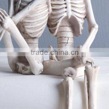 Decorative Artificial Geek Resin Skeleton Figurine photo-3