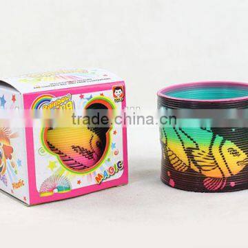 plastic colorful magic rainbow spring with printed fish toys/hot sale rainbow circle