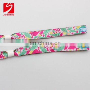 Plastic Lock Polyester Textile Woven cotton wristband