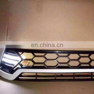 Car Accessories Grille Gloss Black Front Grill With LED Light For Hilux Revo 2015-2017