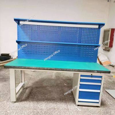 Antistatic Desk Heavy - duty Workbench Table - Robust and Static - Safe for Industrial Use