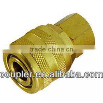 U.S.A. ARO Type Female NPT Thread Quick Coupling