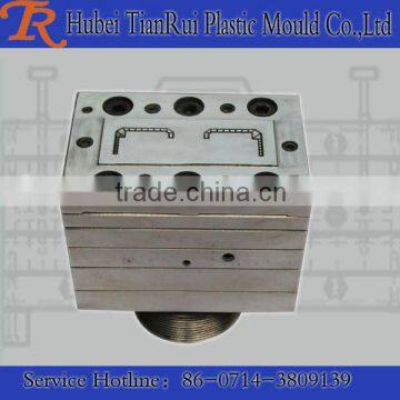 China Co-extrusion PVC WPC Door Eage mold