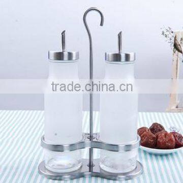 Clear Glass Beverage/Sauce Bottles photo-2