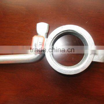 Adjustable steel cast shoring prop nut with handle