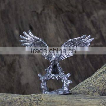 Art & collectible Metal Eagle figurine