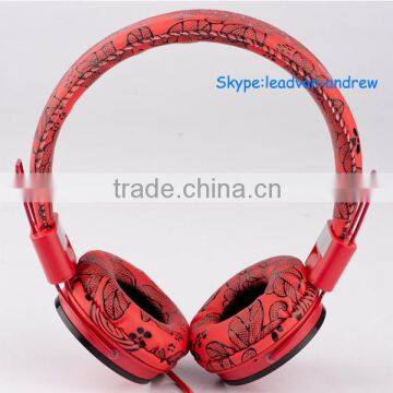 2014 New and High Quality Wired 1.5M FLOWER Headset For Mobile/Tablet PC/Notebook