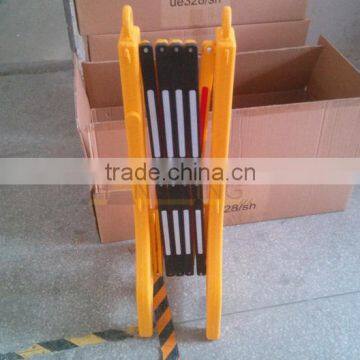 TB08 Plastic Folding Traffic Barrier photo-4