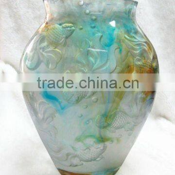 customized casting glass fish vase as artificial centerpiece for collection