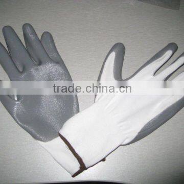 13 gauge nylon garden gloves