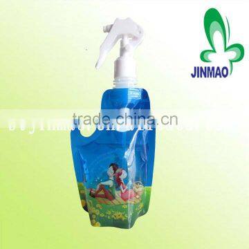 Special shape plastic trigger spray water bottle