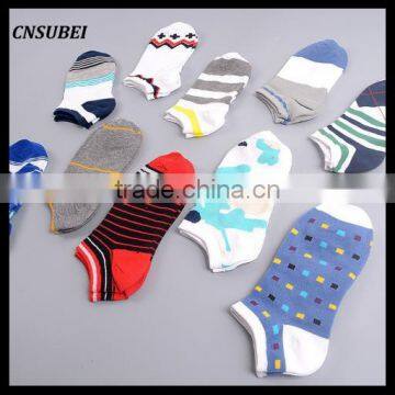Fashionable Multi Color Retro Type Boat Socks photo-3