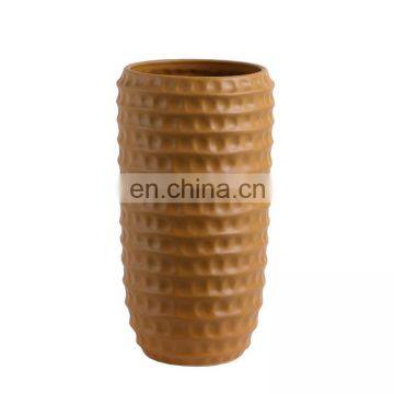 New arrival modern simple vase customize yellow porcelain cheap large flower vases for restaurant hotel home