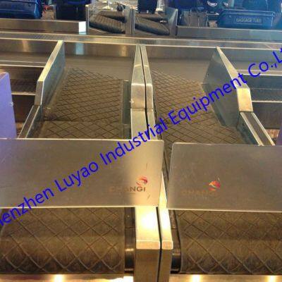 Airport luggage weighing machine