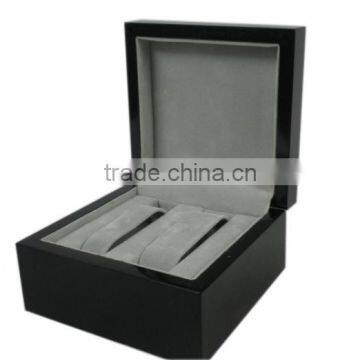 Lacquered Wooden Watch Box for Two- watch Packaging