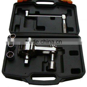 Car wrench