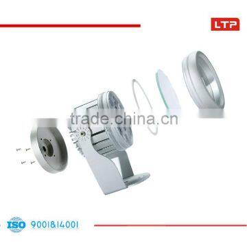 Outdoor Light Aluminum Alloy Housing CE&RoHS 3000K Ip65 Dc24V 18W LED Flood Light photo-5