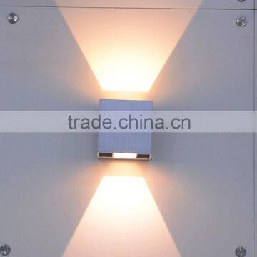 Adjustable Led Wall Mount Reading Lamp photo-4