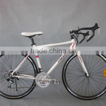 700*23C 21 speed aluminum alloy Road bike