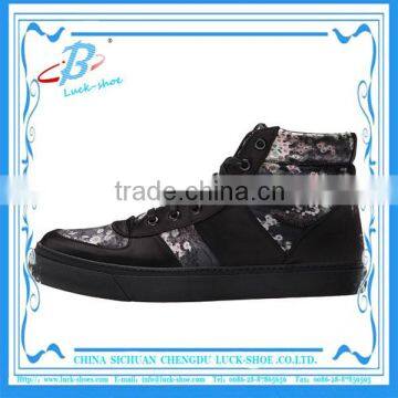 Classic Men Printed Genuine Leather Suede Sports Ankle Boots With Rubber Outsole