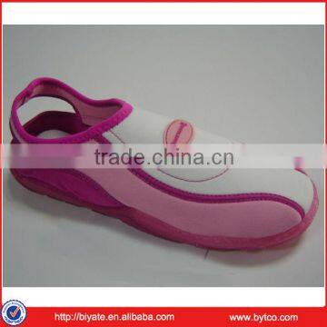 Popular and Hot Sale Kids Aqua Shoes