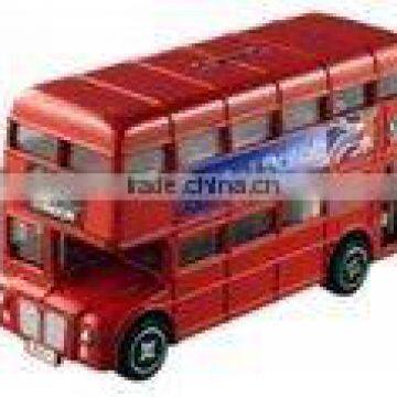 1:72 Die cast double-decker bus model