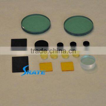 Optical coloured lenses