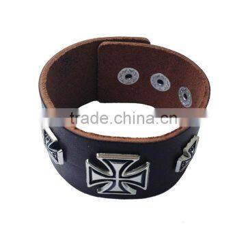 Fashion hot sales rasta woven bracelets in Chinese DongGuan factory