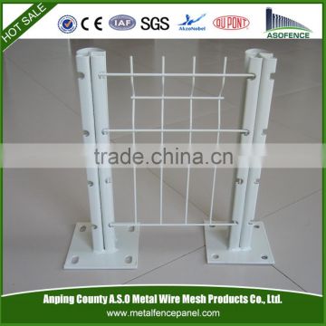 2015 alibaba china hot sale wire mesh fence peach post