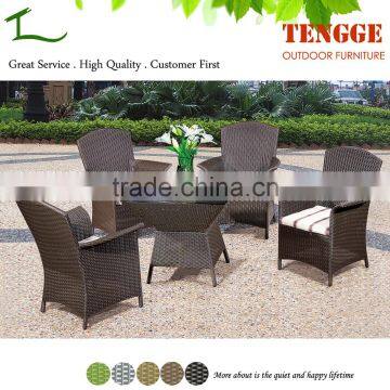 Rattan wicker restaurant outdoor furniture rattan table with 4 chairs