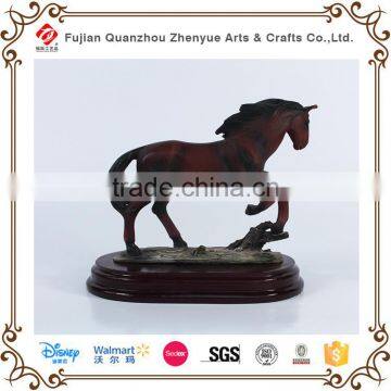 2015 Cheapest Chinese Polyresin Horse Statue photo-3