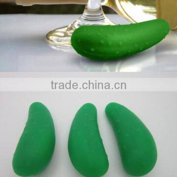 Hot! High quality cucumber shape silicone wine corks stopper decorative wine bottle stoppers