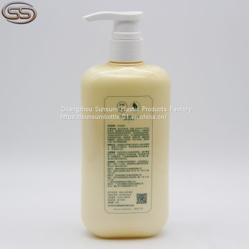 China Supplier 500ml Yellow Flat Plastic Cosmetic Shampoo Bottle With Lotion  Pump