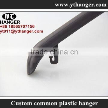 IMY-443 Black Plastic Plant Hanger Stand for Wholesale photo-3