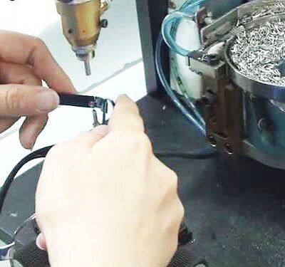 Automatic Screwing Tightening Fastening Machine for Glasses Spectacles Eyeglasses Eyewear photo-3