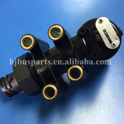 Coach Bus Parts Level Valve 4410500110 Leveling Valve China Auto Part photo-2